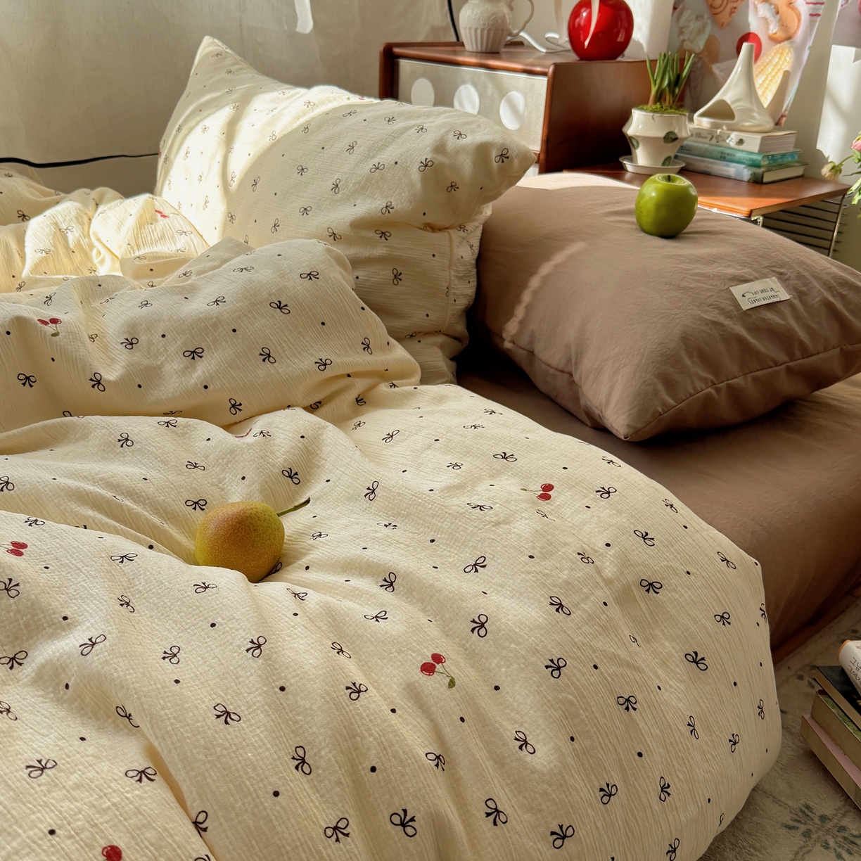 91家纺网 家纺一手货源 找家纺 轻奢坊 2026新款皱皱纱水洗棉韩系混搭四件套 樱桃结