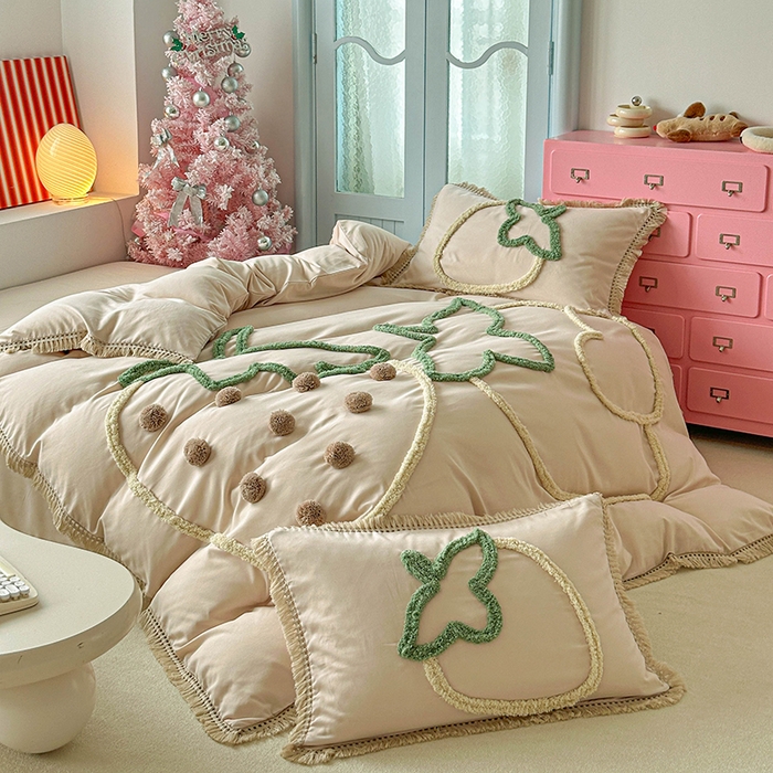 缘生活 2026新款立体簇绒绣流苏四件套 大爱草莓-卡其