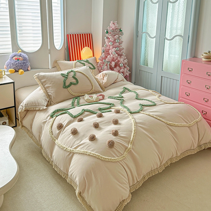 91家纺网 家纺一手货源 找家纺 缘生活 2026新款立体簇绒绣流苏四件套 大爱草莓-卡其