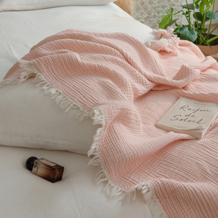 91家纺网 家纺一手货源 找家纺 （总）席世家 2026新款100%全棉纯棉皱皱纱云朵流苏毯毯子