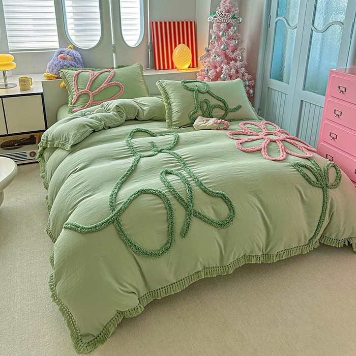 91家纺网 家纺一手货源 找家纺 缘生活 2026新款立体簇绒绣流苏四件套 大爱花小狗-抹茶绿