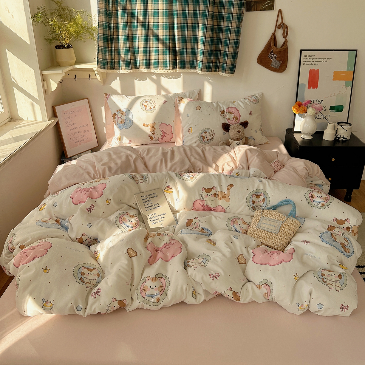 91家纺网 家纺一手货源 找家纺 初夏家纺 2026 新款水洗棉四件套A类卡通简约风床上三件套被套被罩【提供买家秀】 萌猫派对