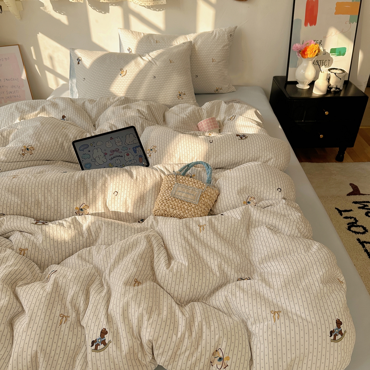 91家纺网 家纺一手货源 找家纺 初夏家纺 2026 新款水洗棉四件套A类卡通简约风床上三件套被套被罩【提供买家秀】 旋转木马