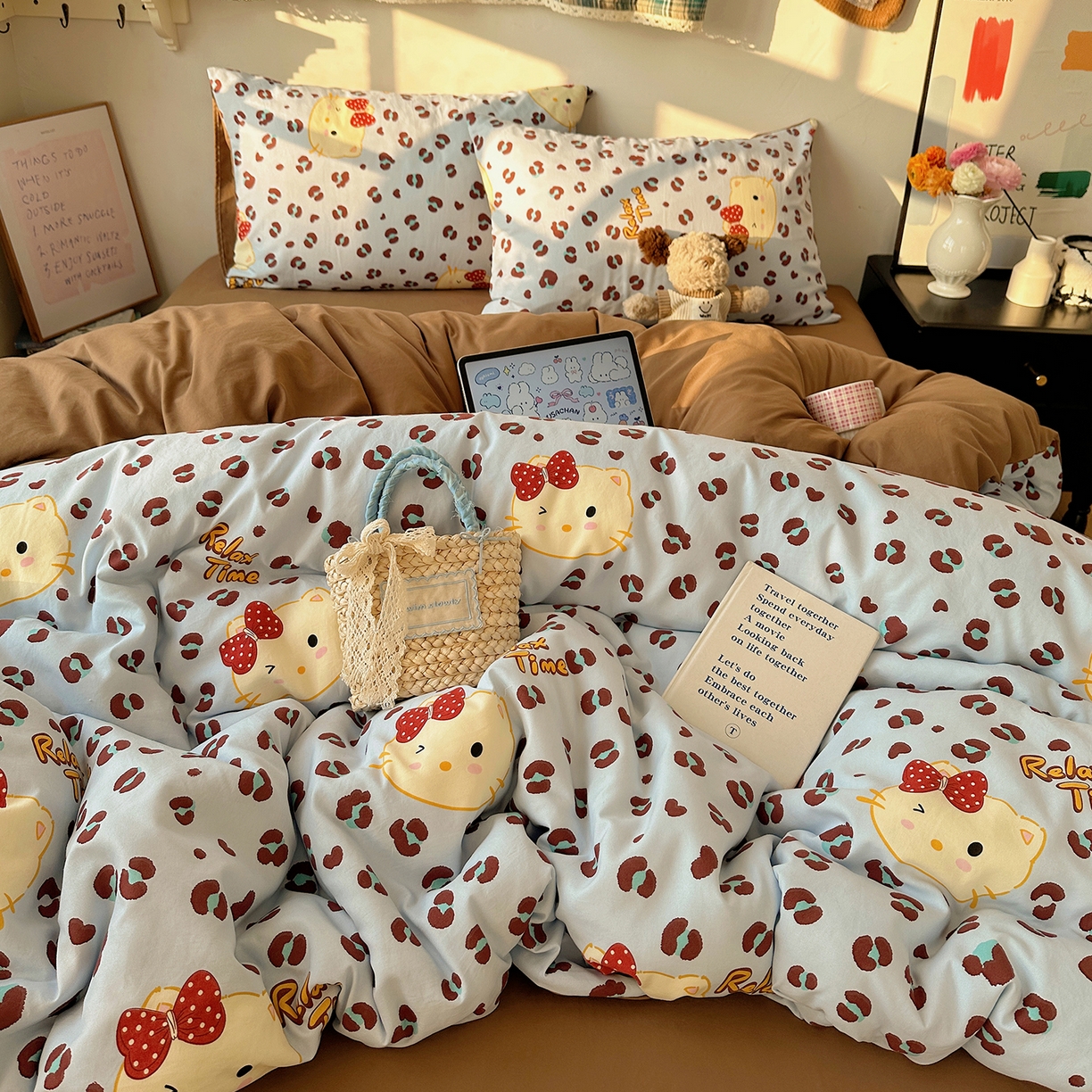 91家纺网 家纺一手货源 找家纺 初夏家纺 2026 新款水洗棉四件套A类卡通简约风床上三件套被套被罩【提供买家秀】 蓝豹喵星人