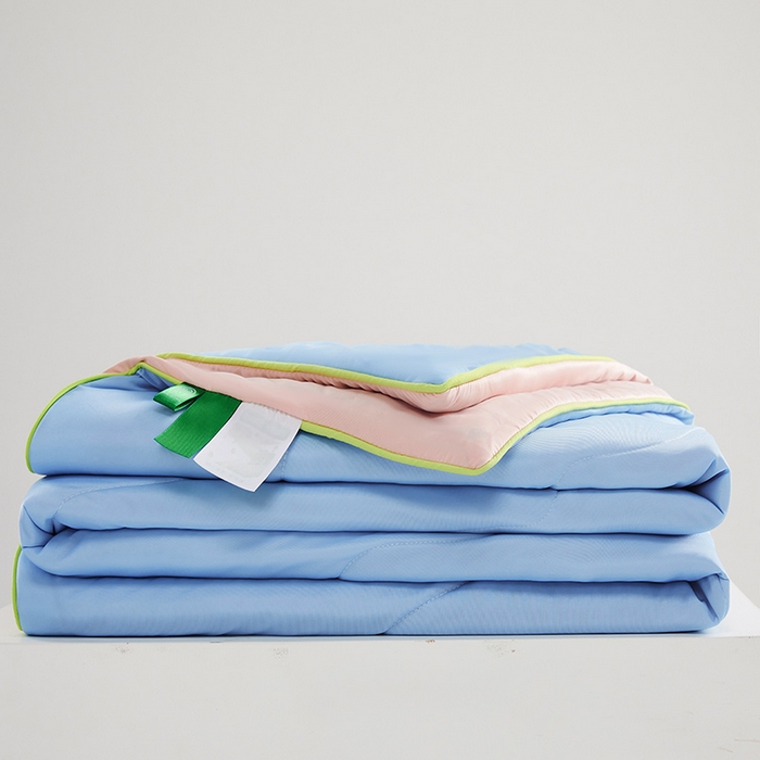 91家纺网 家纺一手货源 找家纺 爱彼家纺 2026新款A类氨纶凉感丝西瓜大豆空调被夏被夏凉被（控价最低79.9/89.9/99.9） 瓜瓜被-西瓜粉