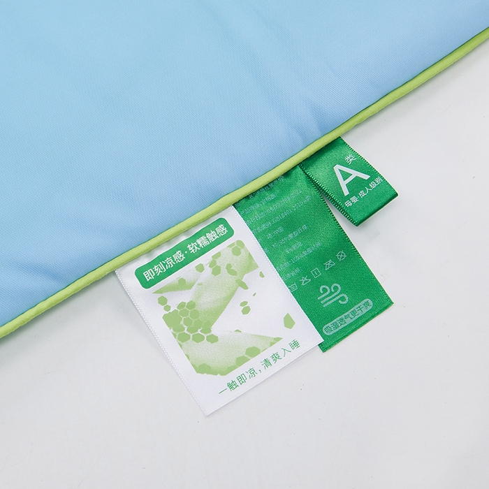 91家纺网 家纺一手货源 找家纺 爱彼家纺 2026新款A类氨纶凉感丝西瓜大豆空调被夏被夏凉被（控价最低79.9/89.9/99.9） 瓜瓜被-蜜蓝绿