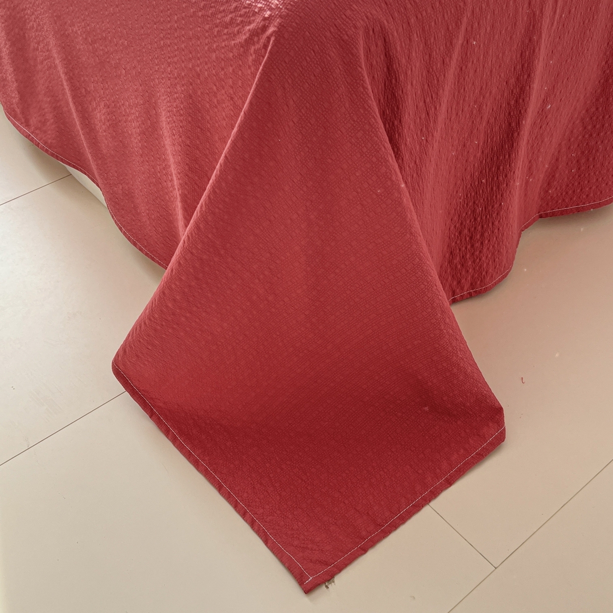 91家纺网 家纺一手货源 找家纺 童颜 2026新款泡芙纱小碎花四件套 繁花似锦