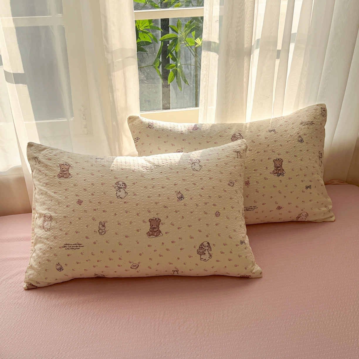 91家纺网 家纺一手货源 找家纺 童颜 2026新款泡芙纱小碎花四件套 花园兔兔