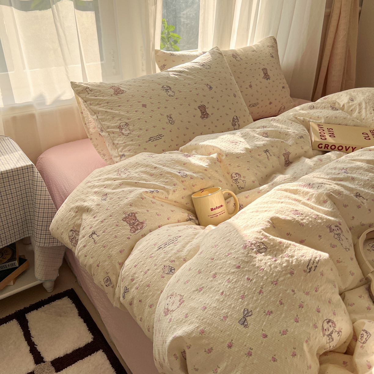 91家纺网 家纺一手货源 找家纺 童颜 2026新款泡芙纱小碎花四件套 花园兔兔