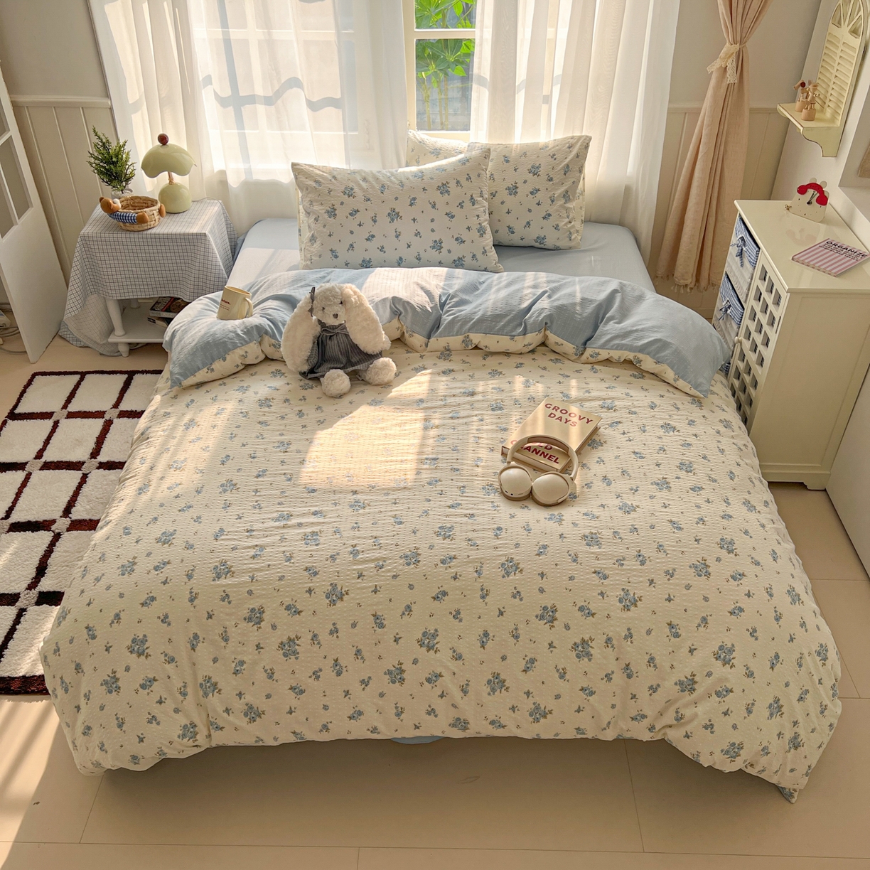 91家纺网 家纺一手货源 找家纺 童颜 2026新款泡芙纱小碎花四件套 春意盎然