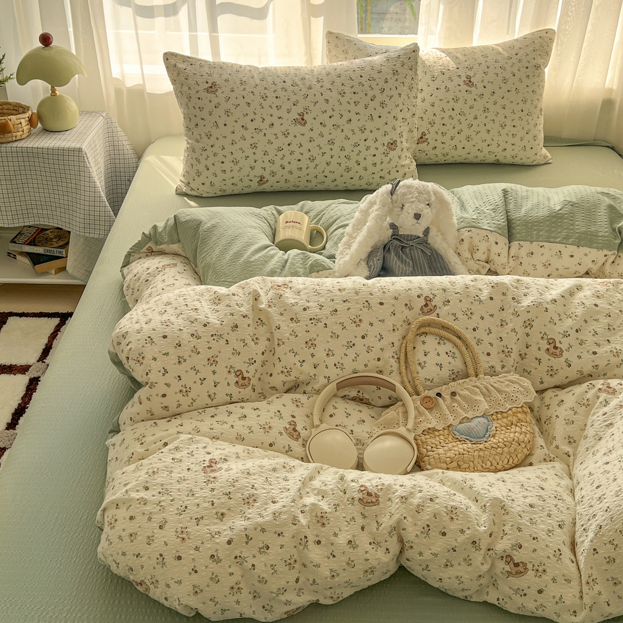 91家纺网 家纺一手货源 找家纺 童颜 2026新款泡芙纱小碎花四件套 春日小马