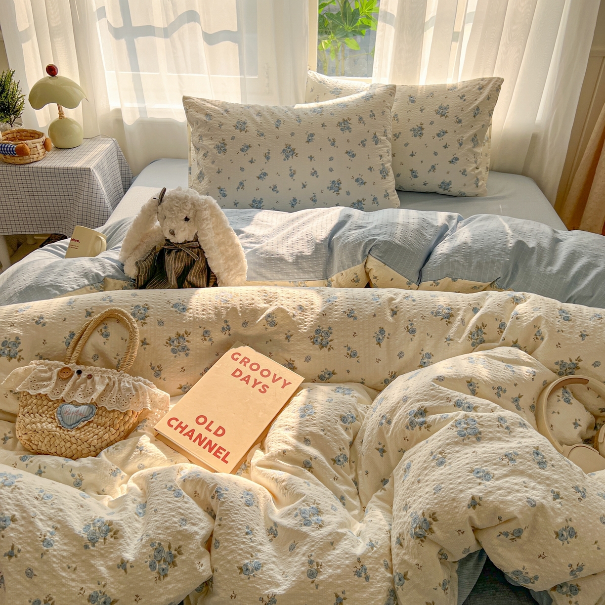 91家纺网 家纺一手货源 找家纺 童颜 2026新款泡芙纱小碎花四件套 春意盎然