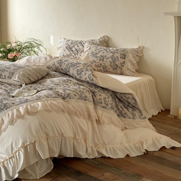 91家纺网 家纺一手货源 找家纺 惯盈家纺 2026新款法式复古灯芯绒印花全棉花边床裙款全棉四件套-素写（含买家秀） 素写-奶芙