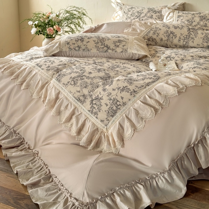 91家纺网 家纺一手货源 找家纺 惯盈家纺 2026新款法式复古灯芯绒印花全棉花边床裙款全棉四件套-素写（含买家秀） 素写-卡其