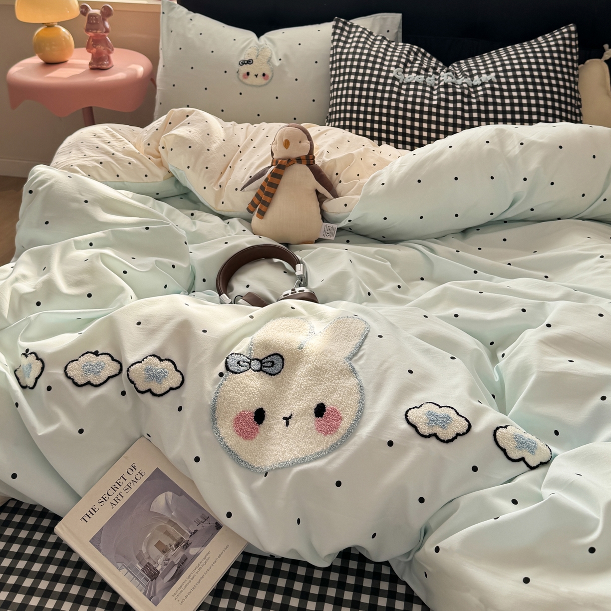 91家纺网 家纺一手货源 找家纺 曲之慕 2026新款直播爆款混搭风毛巾绣四件套学生韩版三件套 可爱兔