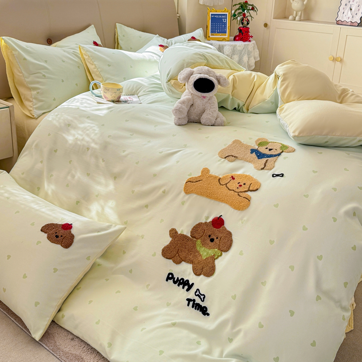 91家纺网 家纺一手货源 找家纺 曲之慕 2026新款直播爆款混搭风毛巾绣四件套学生韩版三件套 伙伴狗