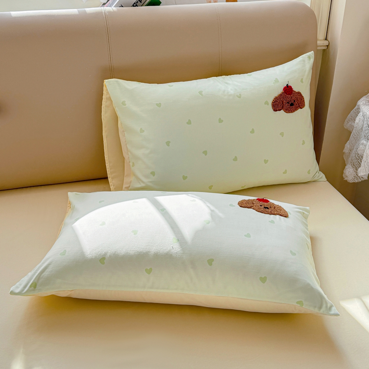 91家纺网 家纺一手货源 找家纺 曲之慕 2026新款直播爆款混搭风毛巾绣四件套学生韩版三件套 伙伴狗