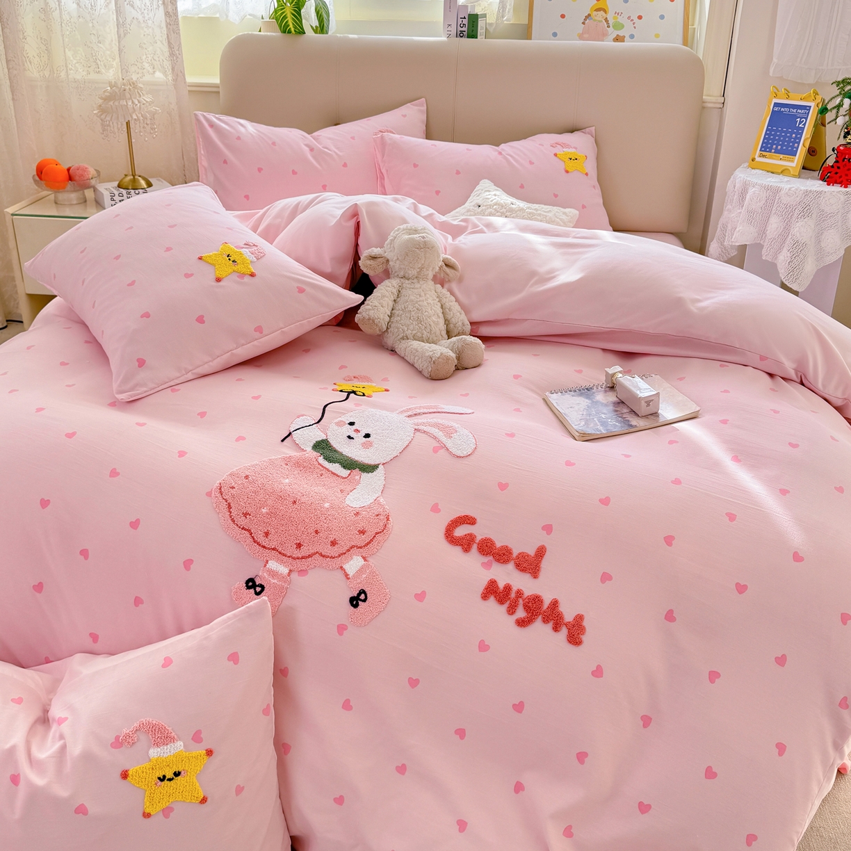 91家纺网 家纺一手货源 找家纺 曲之慕 2026新款直播爆款混搭风毛巾绣四件套学生韩版三件套 萌萌兔