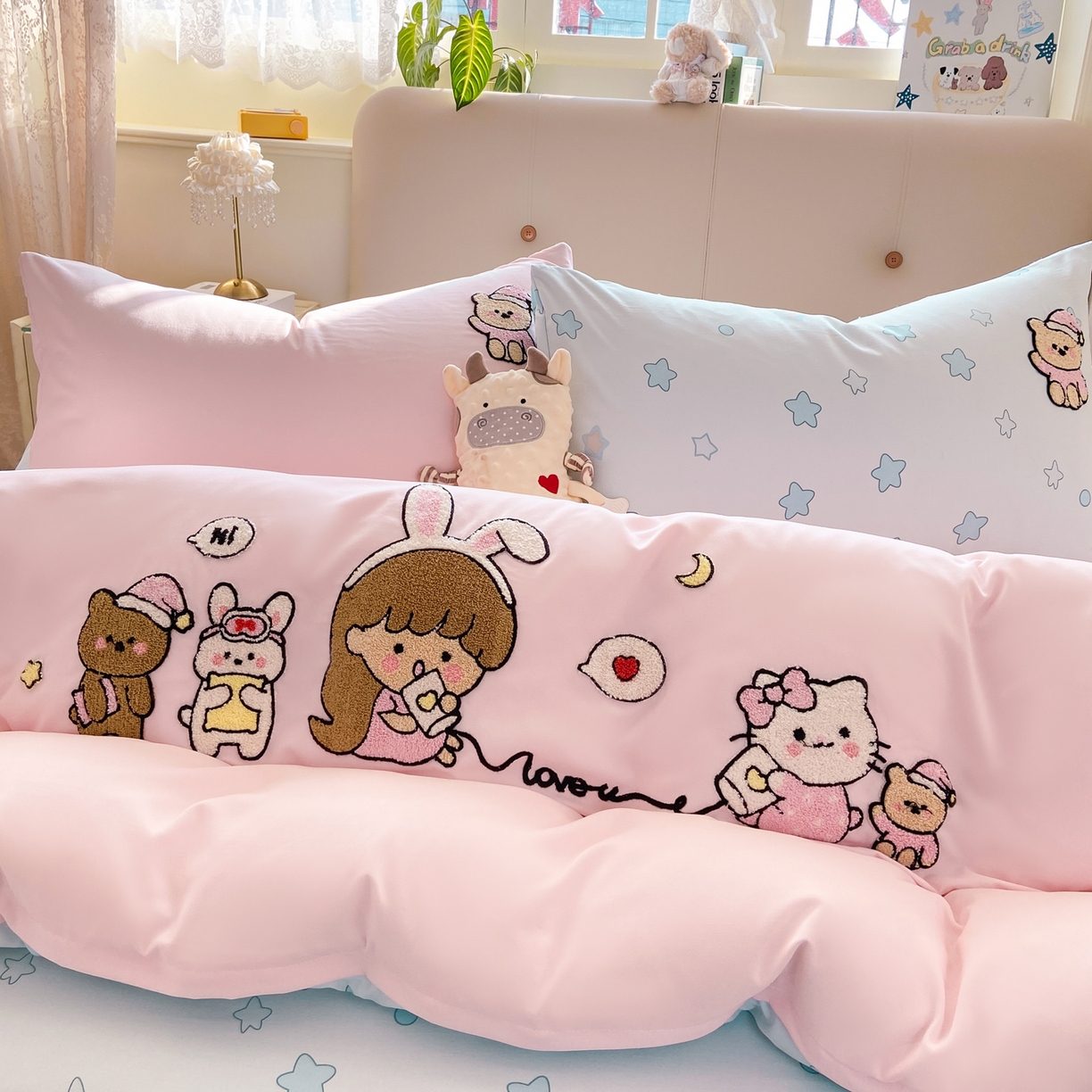 91家纺网 家纺一手货源 找家纺 曲之慕 2026新款直播爆款混搭风毛巾绣四件套学生韩版三件套 心动信号