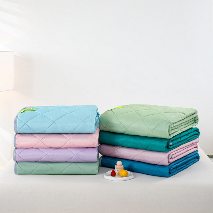 91家纺网 家纺一手货源 找家纺 憨豆家纺 2026新款凉感丝夏被冰淇淋纯色夏凉被空调被夏季薄被子直播外贸跨境爆款 组合