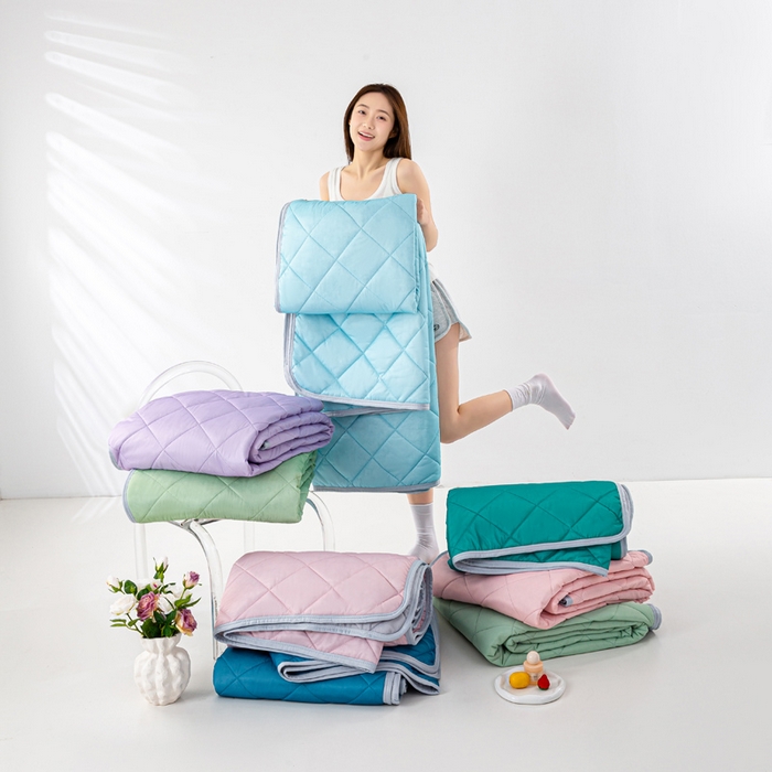 91家纺网 家纺一手货源 找家纺 憨豆家纺 2026新款凉感丝夏被冰淇淋纯色夏凉被空调被夏季薄被子直播外贸跨境爆款 组合