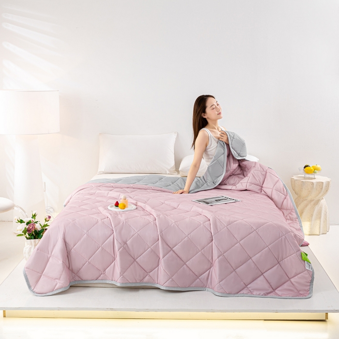 91家纺网 家纺一手货源 找家纺 憨豆家纺 2026新款凉感丝夏被冰淇淋纯色夏凉被空调被夏季薄被子直播外贸跨境爆款 胭脂粉