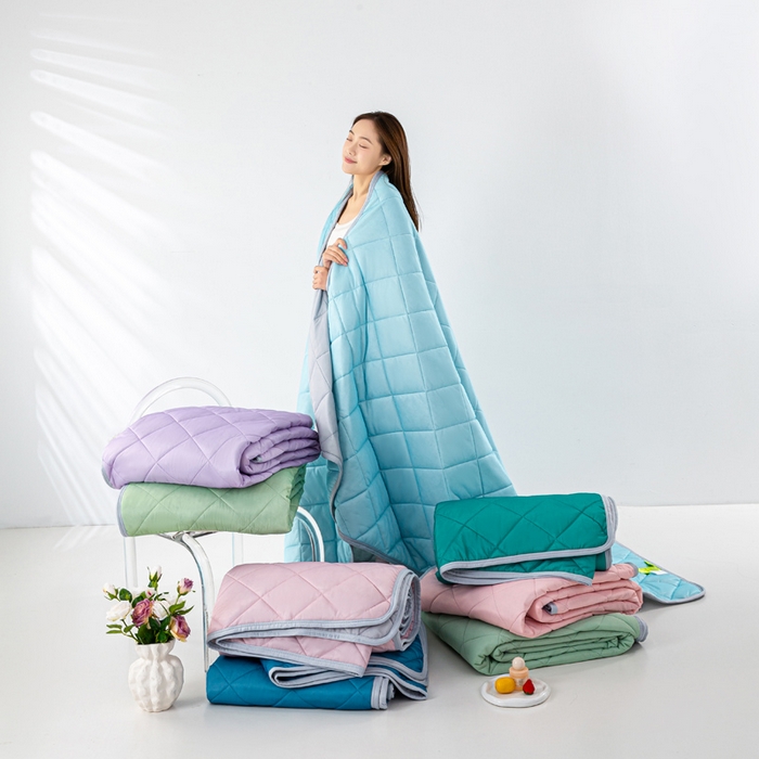 91家纺网 家纺一手货源 找家纺 憨豆家纺 2026新款凉感丝夏被冰淇淋纯色夏凉被空调被夏季薄被子直播外贸跨境爆款 组合