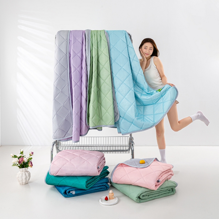 91家纺网 家纺一手货源 找家纺 憨豆家纺 2026新款凉感丝夏被冰淇淋纯色夏凉被空调被夏季薄被子直播外贸跨境爆款 组合