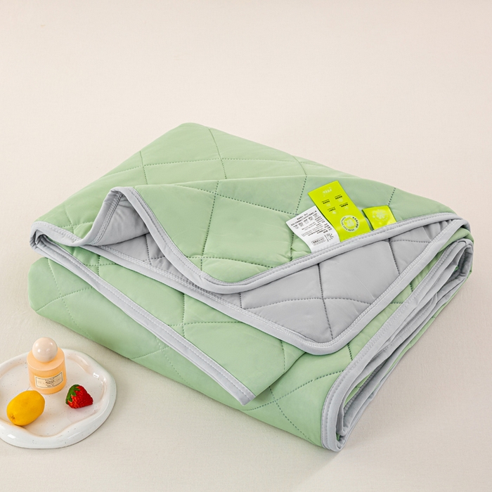 91家纺网 家纺一手货源 找家纺 憨豆家纺 2026新款凉感丝夏被冰淇淋纯色夏凉被空调被夏季薄被子直播外贸跨境爆款 果绿