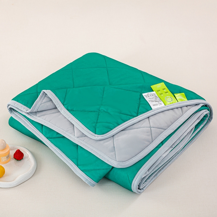 91家纺网 家纺一手货源 找家纺 憨豆家纺 2026新款凉感丝夏被冰淇淋纯色夏凉被空调被夏季薄被子直播外贸跨境爆款 墨绿