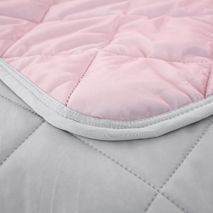 91家纺网 家纺一手货源 找家纺 憨豆家纺 2026新款凉感丝夏被冰淇淋纯色夏凉被空调被夏季薄被子直播外贸跨境爆款 胭脂粉