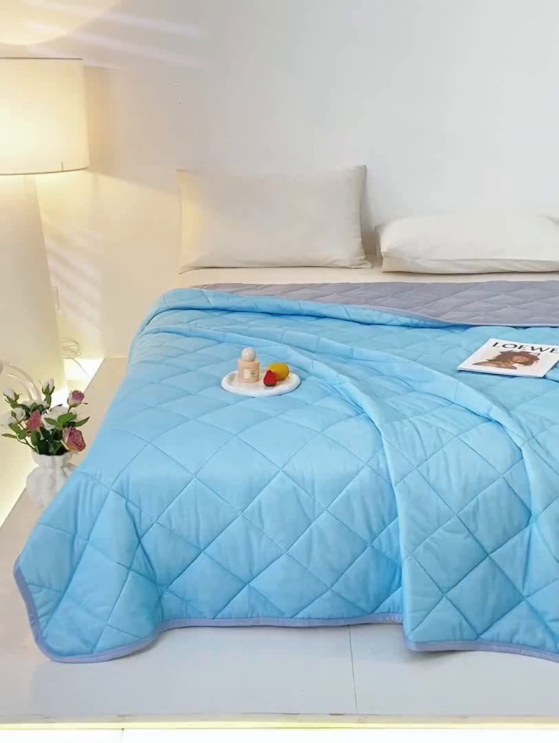 91家纺网 家纺一手货源 找家纺 憨豆家纺 2026新款凉感丝夏被冰淇淋纯色夏凉被空调被夏季薄被子直播外贸跨境爆款 冰川蓝