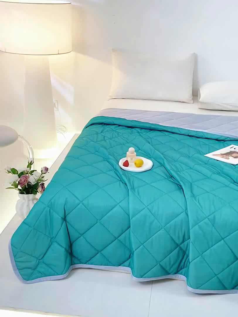 91家纺网 家纺一手货源 找家纺 憨豆家纺 2026新款凉感丝夏被冰淇淋纯色夏凉被空调被夏季薄被子直播外贸跨境爆款 墨绿