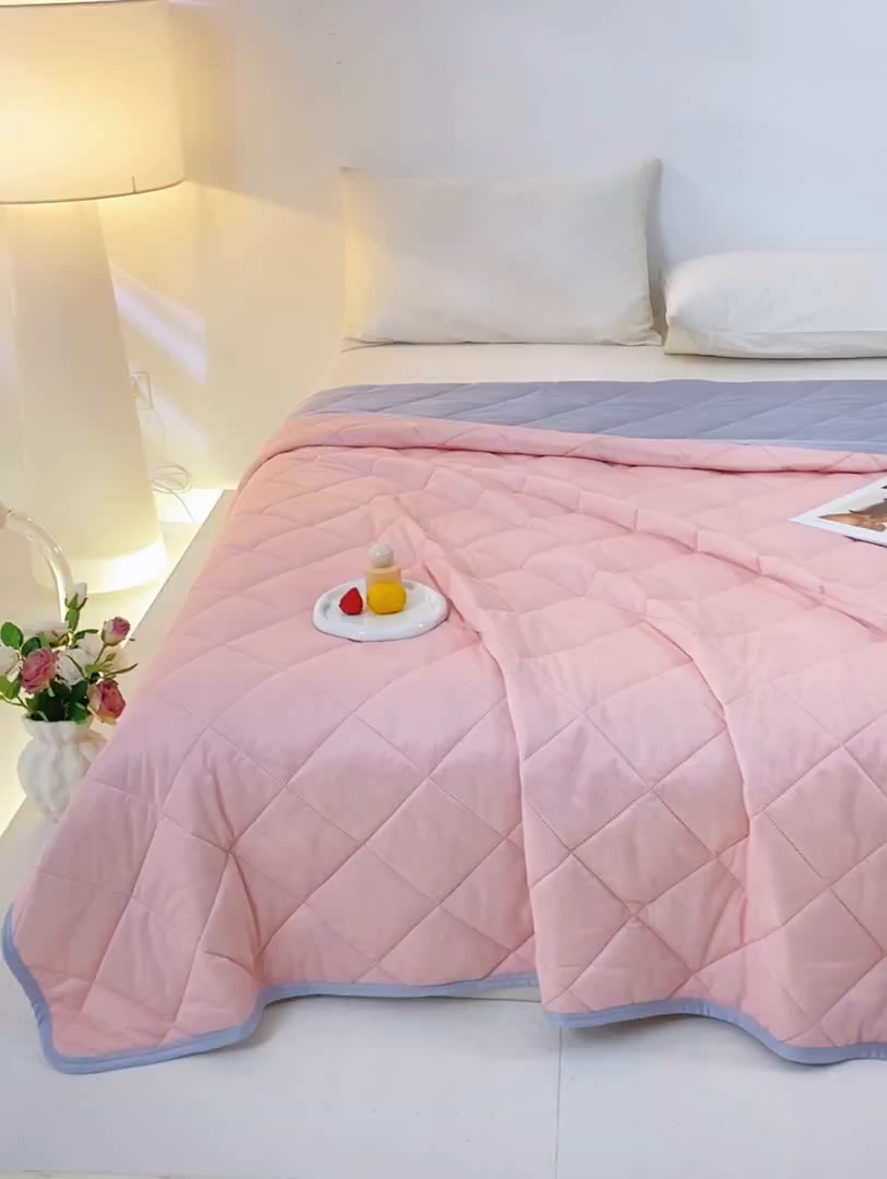 91家纺网 家纺一手货源 找家纺 憨豆家纺 2026新款凉感丝夏被冰淇淋纯色夏凉被空调被夏季薄被子直播外贸跨境爆款 樱花粉