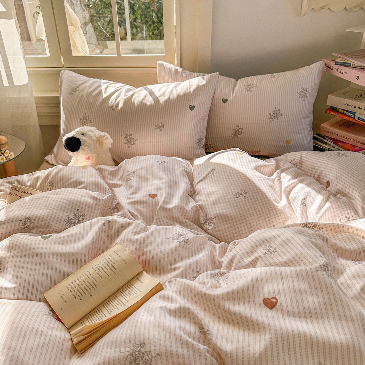 91家纺网 家纺一手货源 找家纺 水木坊 2026新款130克高克重人字纹提花四件套 复古玫瑰