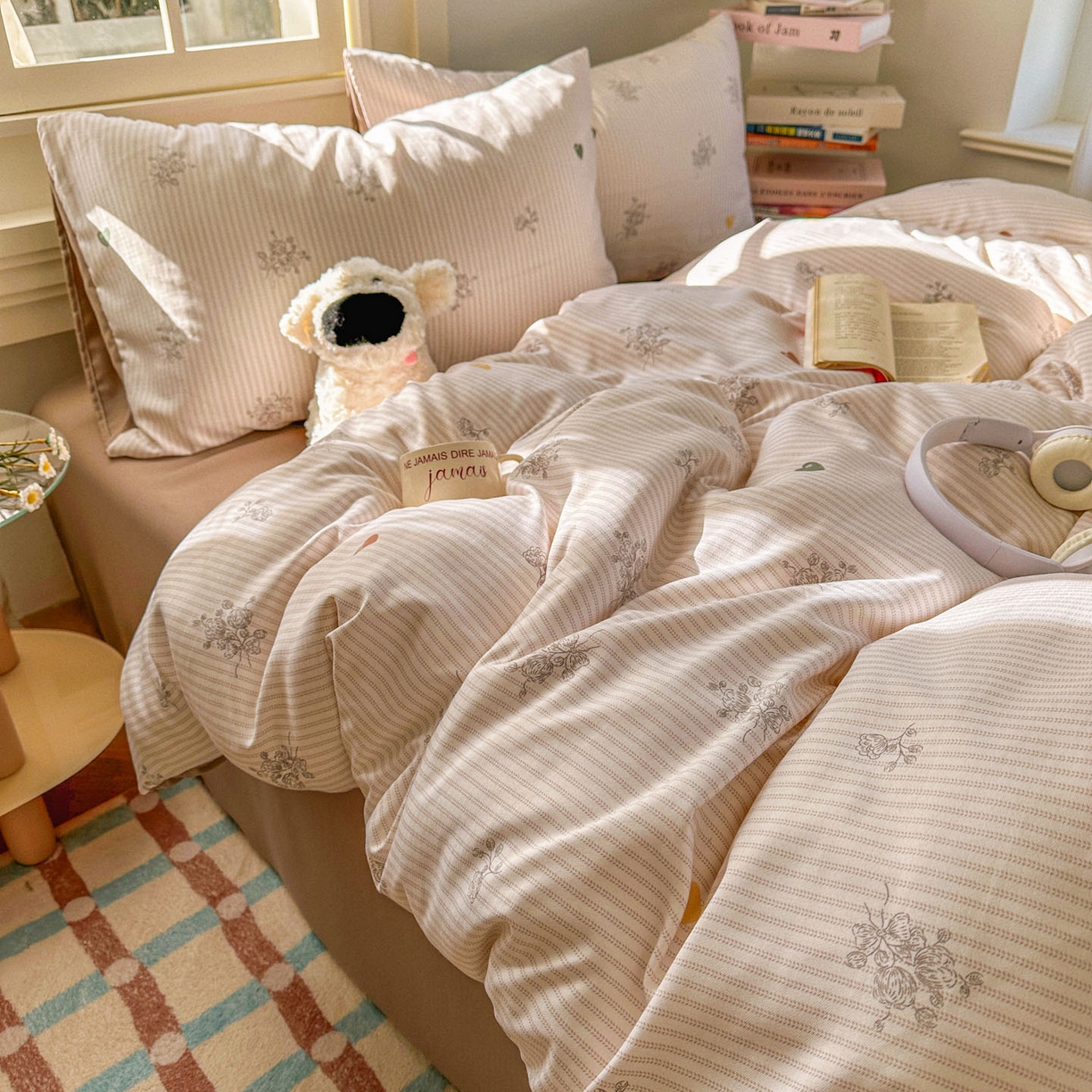 91家纺网 家纺一手货源 找家纺 水木坊 2026新款130克高克重人字纹提花四件套 复古玫瑰