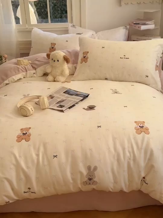 91家纺网 家纺一手货源 找家纺 水木坊 2026新款130克高克重人字纹提花四件套 线条蝴蝶结