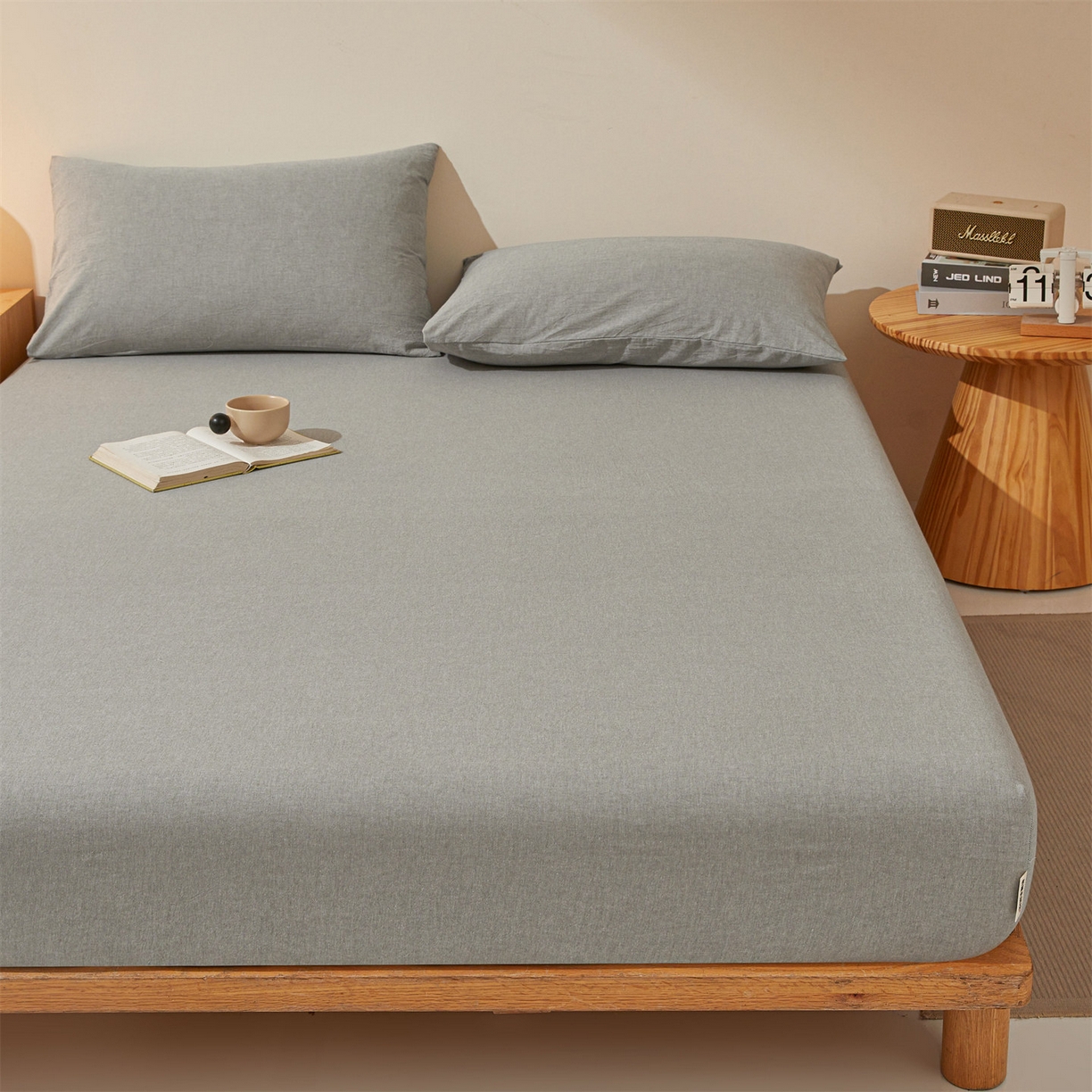 91家纺网 家纺一手货源 找家纺 女子家纺 2026新款全棉色织水洗纯色条格纯棉单层床笠床垫保护套 拾忆-灰色