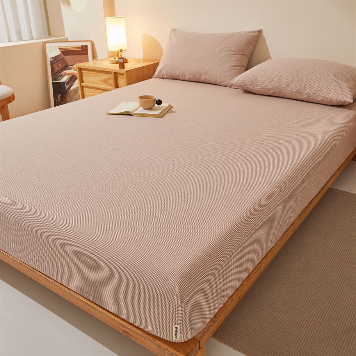91家纺网 家纺一手货源 找家纺 女子家纺 2026新款全棉色织水洗纯色条格纯棉单层床笠床垫保护套 拾忆-条格粉