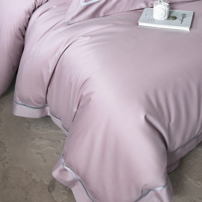 91家纺网 家纺一手货源 找家纺 淼铭家纺 2026新款140S绫罗缎天丝棉磨毛四件套-云憩 云憩-紫