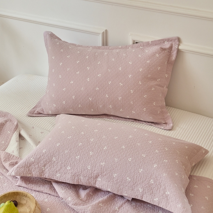 91家纺网 家纺一手货源 找家纺 （总）沐瑟家纺 2025新款亲肤舒适色织提花纱布床盖三件套盖毯毯子-樱桃系列