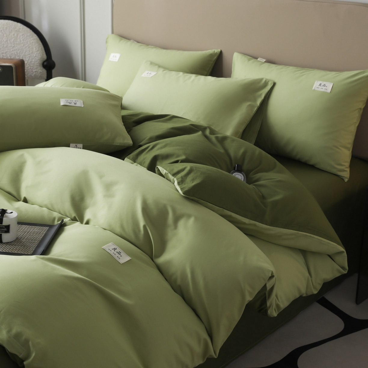 91家纺网 家纺一手货源 找家纺 眠博士 2026新款轻奢简约全棉40支拼色四件套 全棉拼色-浅绿+军绿