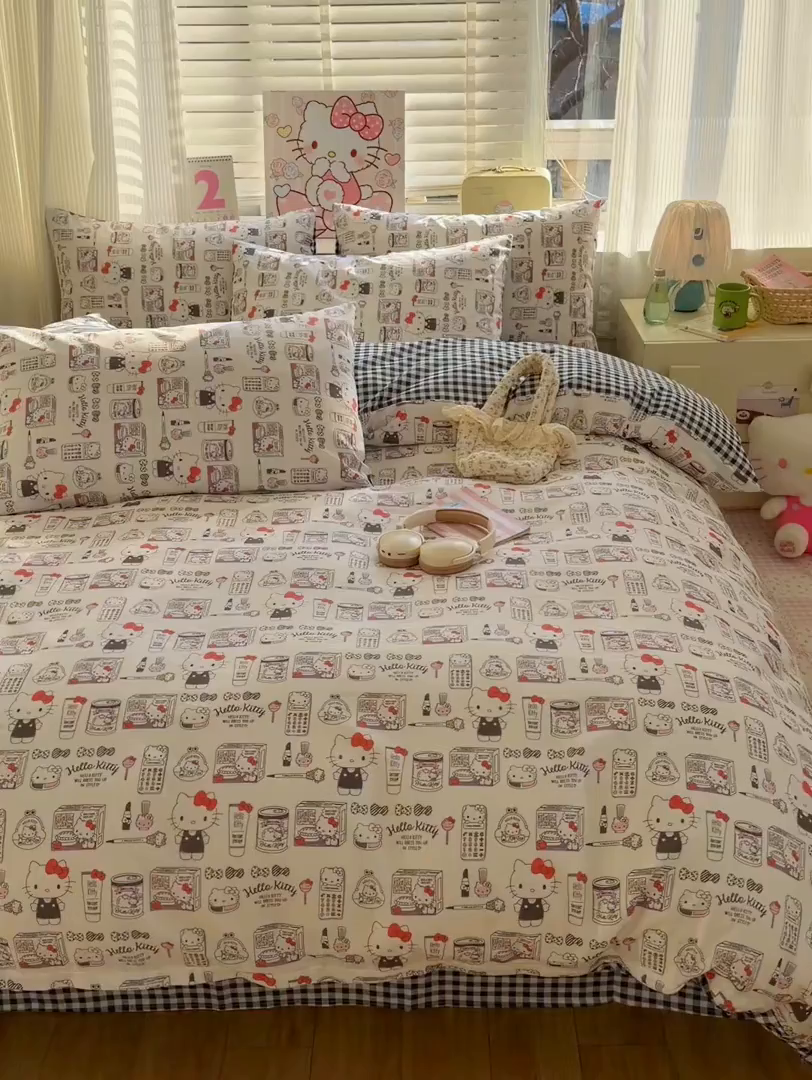 91家纺网 家纺一手货源 找家纺 曼之夏 2026新款全棉三丽鸥正版授权卡通四件套 都市凯蒂