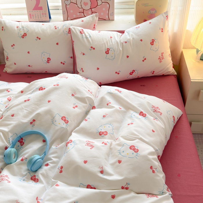 91家纺网 家纺一手货源 找家纺 曼之夏 2026新款全棉三丽鸥正版授权卡通四件套 樱桃凯蒂