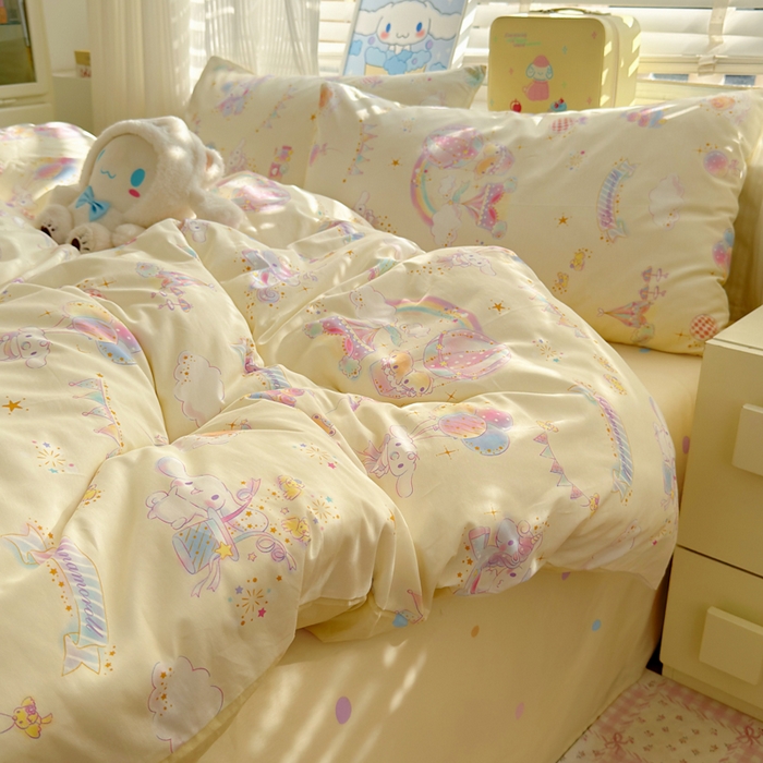 91家纺网 家纺一手货源 找家纺 曼之夏 2026新款全棉三丽鸥正版授权卡通四件套 游乐园大耳狗