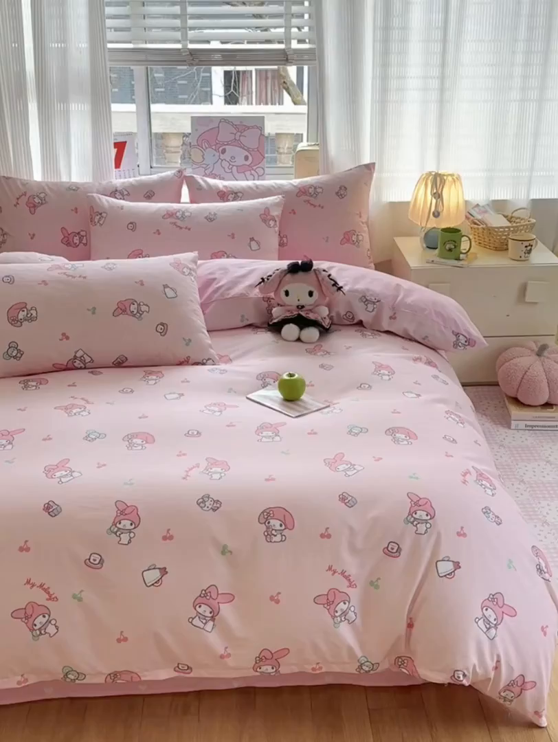 91家纺网 家纺一手货源 找家纺 曼之夏 2026新款全棉三丽鸥正版授权卡通四件套 元气美乐蒂