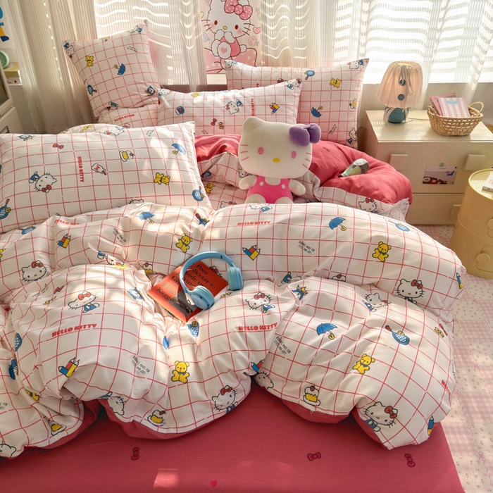 91家纺网 家纺一手货源 找家纺 曼之夏 2026新款全棉三丽鸥正版授权卡通四件套 运动凯蒂