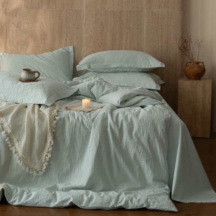 爱思佳 2026新款A类全棉60s浮雕亮面提花系列四件套 蝶梦蓝