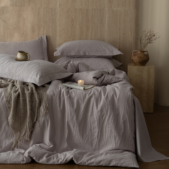 爱思佳 2026新款A类全棉60s浮雕亮面提花系列四件套 蝶梦紫