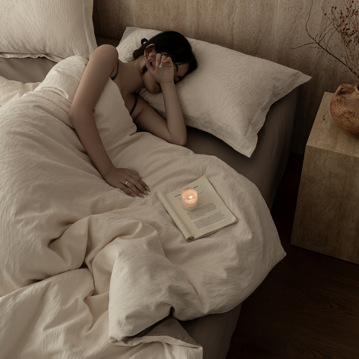 91家纺网 家纺一手货源 找家纺 爱思佳 2026新款A类全棉60s浮雕亮面提花系列四件套 克拉-灰